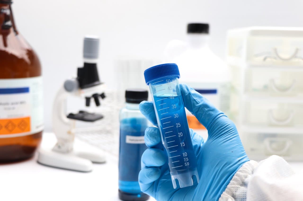 Pharmaceutical-grade vs lab-grade methylene blue